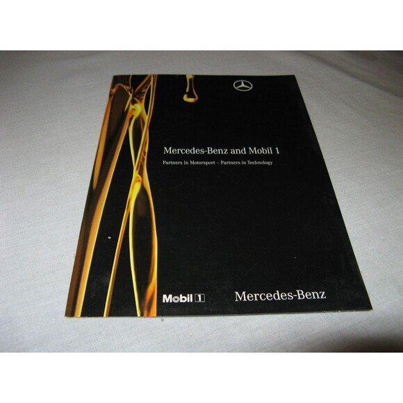 2010 Mercedes Benz GL Complete Owners Manual Set With Case And Navigation OEM - Picture 7 of 10